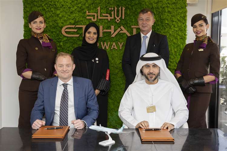 Etihad and SATAVIA sign multi-year commercial agreement to deliver contrail management and future carbon credits within day-to-day operations